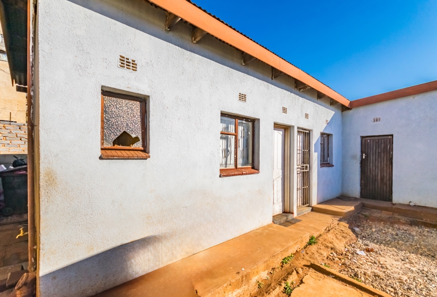 0 Bedroom Property for Sale in Dobsonville Gauteng