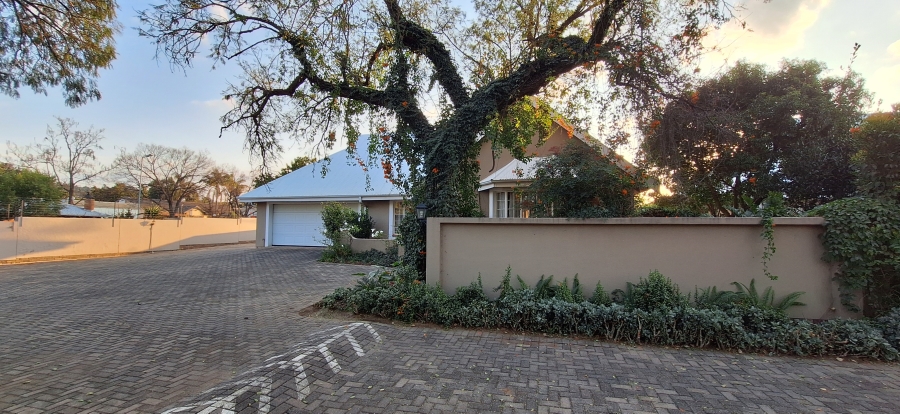 3 Bedroom Property for Sale in Die Wilgers Gauteng