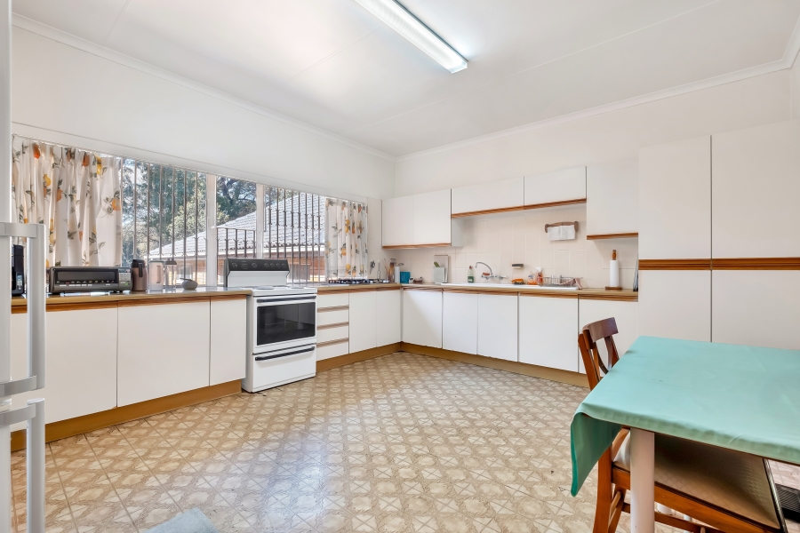 4 Bedroom Property for Sale in Birdhaven Gauteng