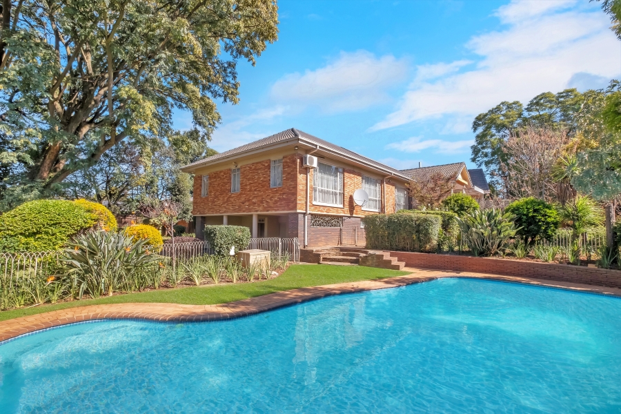 4 Bedroom Property for Sale in Birdhaven Gauteng