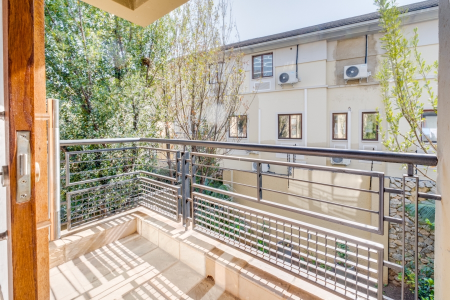 3 Bedroom Property for Sale in Woodmead Gauteng
