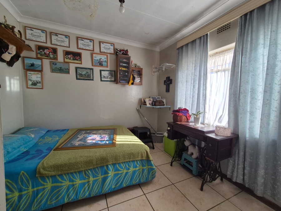 3 Bedroom Property for Sale in Sonland Park Gauteng