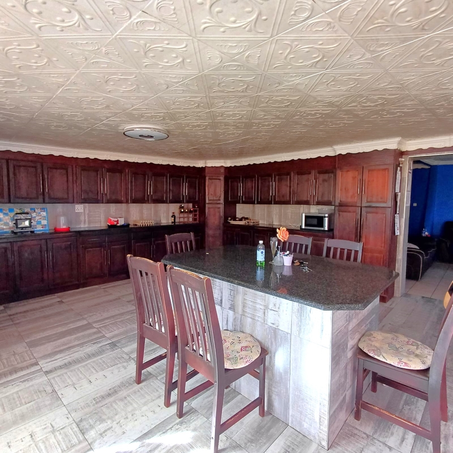 4 Bedroom Property for Sale in Helderstrome AH Gauteng
