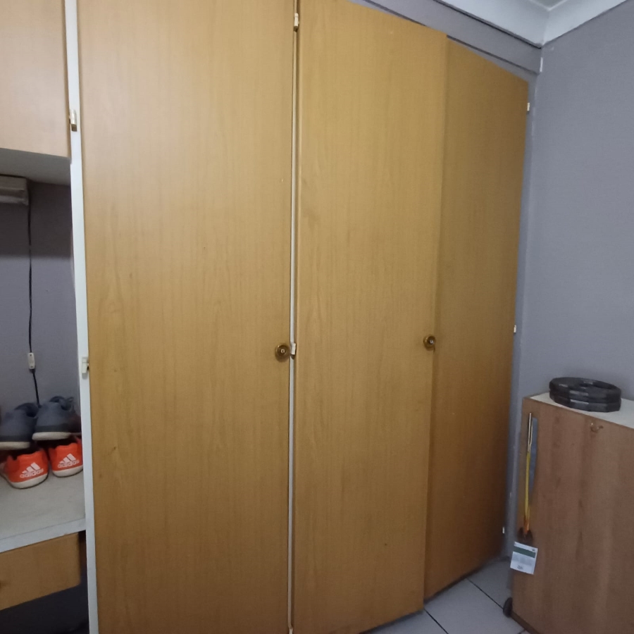 4 Bedroom Property for Sale in Helderstrome AH Gauteng