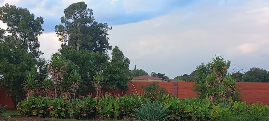 4 Bedroom Property for Sale in Helderstrome AH Gauteng