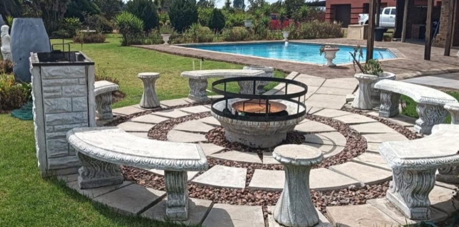 4 Bedroom Property for Sale in Helderstrome AH Gauteng