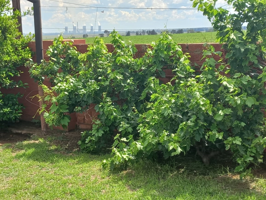 4 Bedroom Property for Sale in Helderstrome AH Gauteng