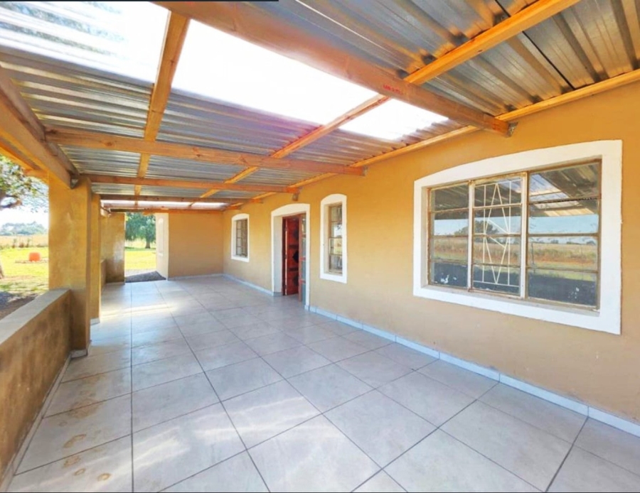 4 Bedroom Property for Sale in Helderstrome AH Gauteng