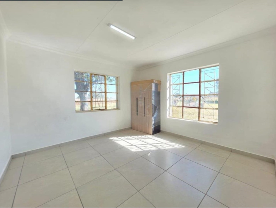 4 Bedroom Property for Sale in Helderstrome AH Gauteng