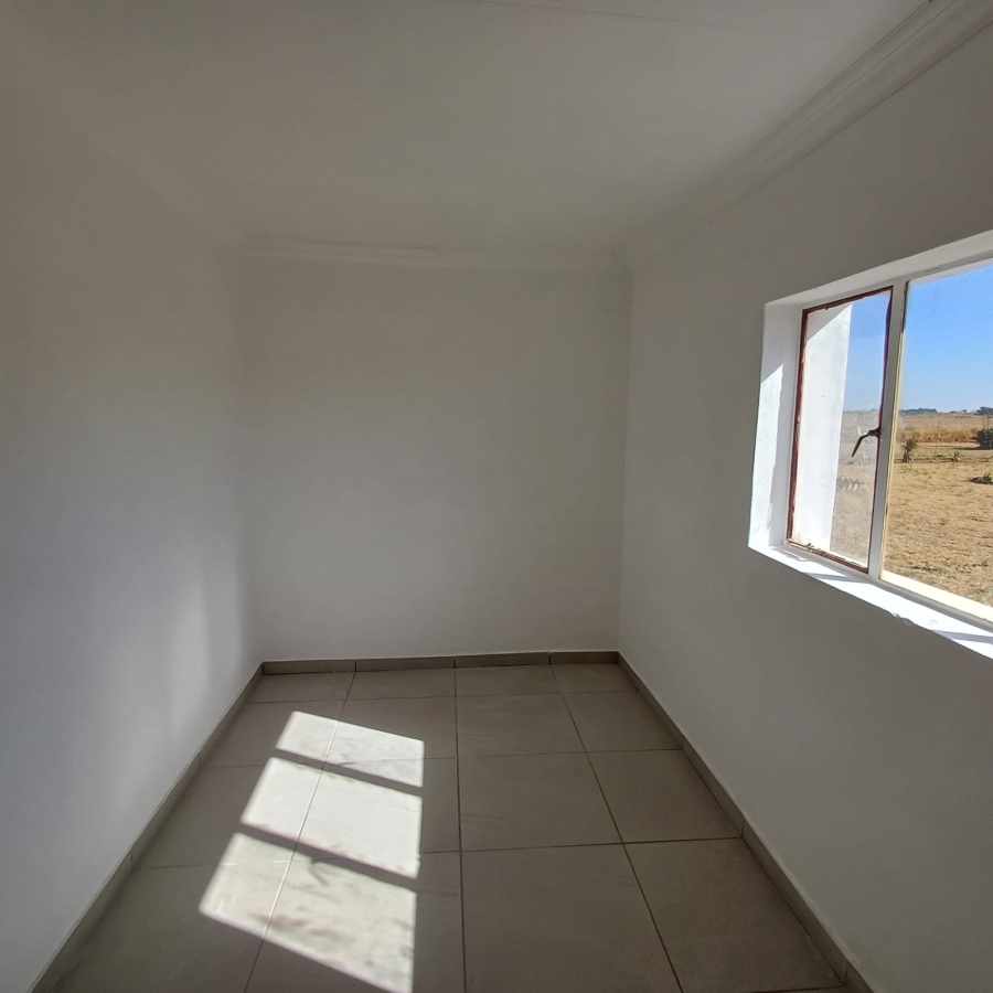 4 Bedroom Property for Sale in Helderstrome AH Gauteng