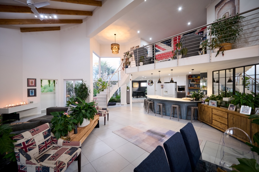 4 Bedroom Property for Sale in Waterfall Country Village Gauteng