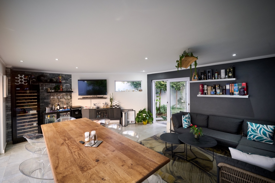 4 Bedroom Property for Sale in Waterfall Country Village Gauteng