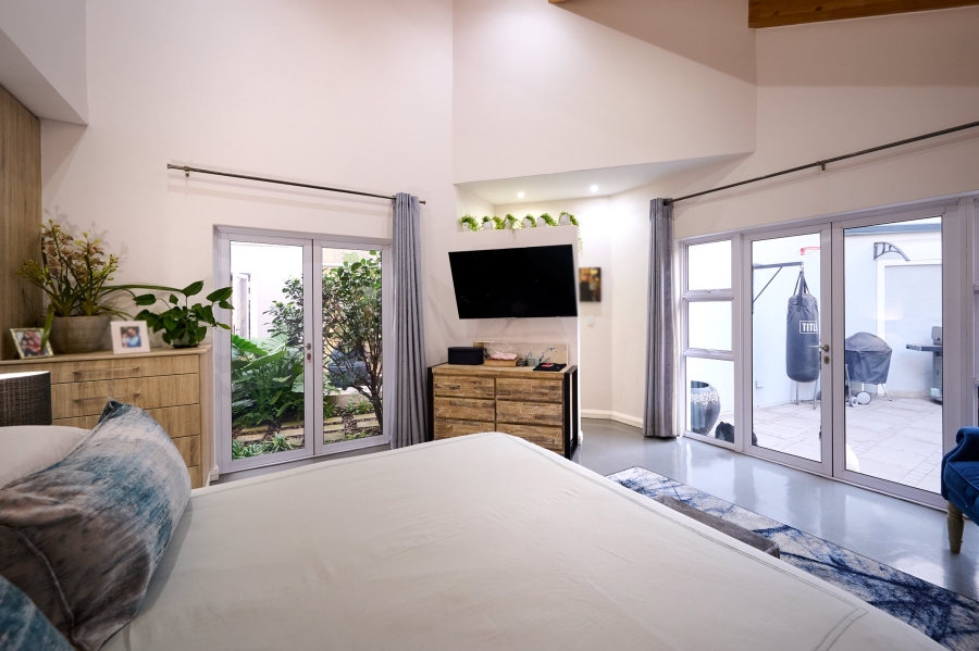 4 Bedroom Property for Sale in Waterfall Country Village Gauteng