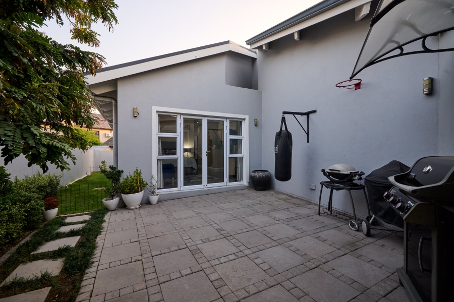 4 Bedroom Property for Sale in Waterfall Country Village Gauteng