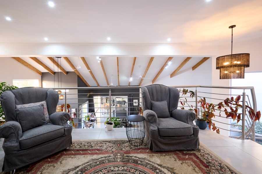 4 Bedroom Property for Sale in Waterfall Country Village Gauteng