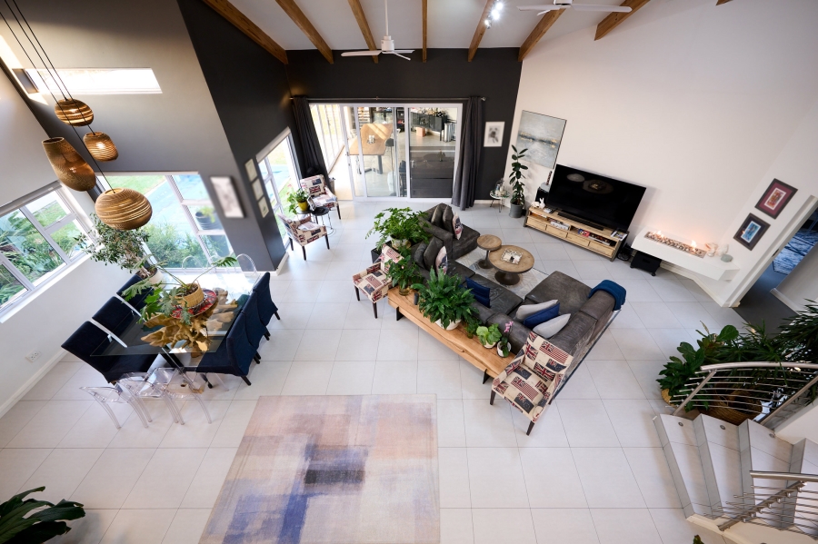 4 Bedroom Property for Sale in Waterfall Country Village Gauteng