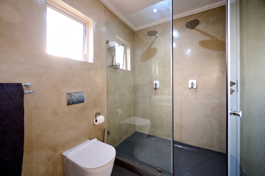 4 Bedroom Property for Sale in Waterfall Country Village Gauteng