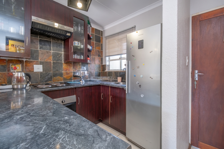 2 Bedroom Property for Sale in Broadacres Gauteng