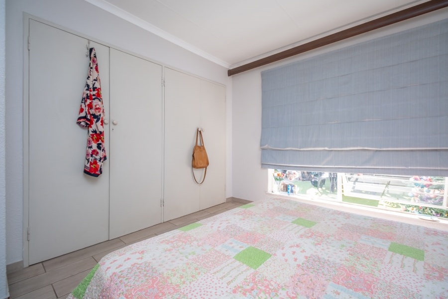 2 Bedroom Property for Sale in Broadacres Gauteng