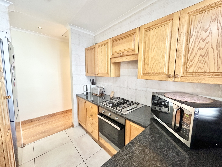 3 Bedroom Property for Sale in Halfway Gardens Gauteng