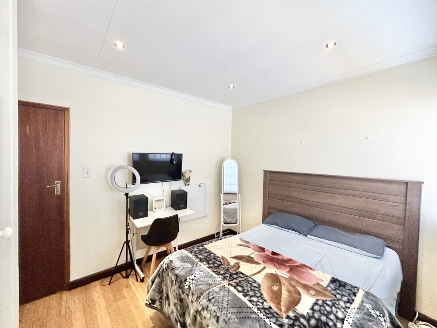 3 Bedroom Property for Sale in Halfway Gardens Gauteng