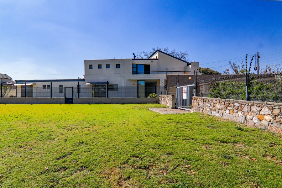 5 Bedroom Property for Sale in Raslouw Gauteng