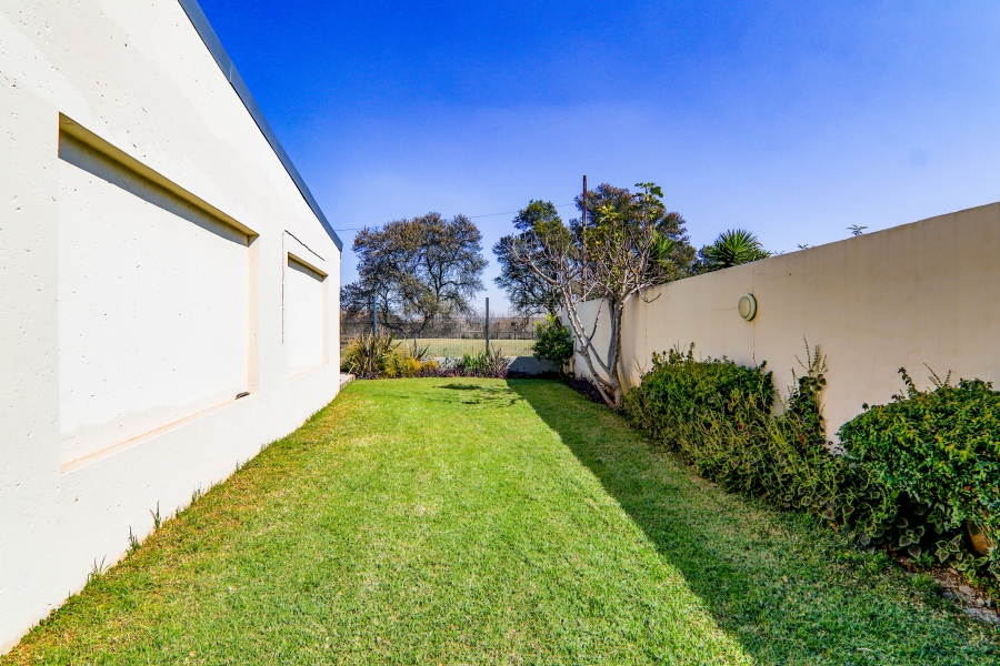 5 Bedroom Property for Sale in Raslouw Gauteng