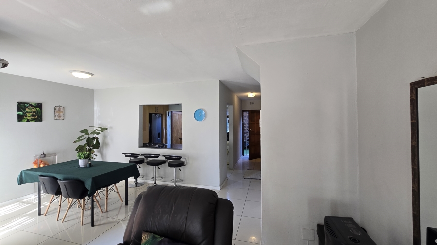 3 Bedroom Property for Sale in Eden Glen Gauteng