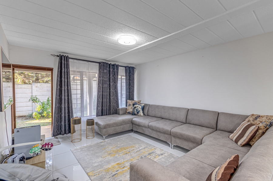 3 Bedroom Property for Sale in Bryanston Gauteng