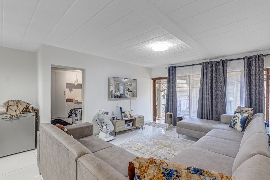 3 Bedroom Property for Sale in Bryanston Gauteng
