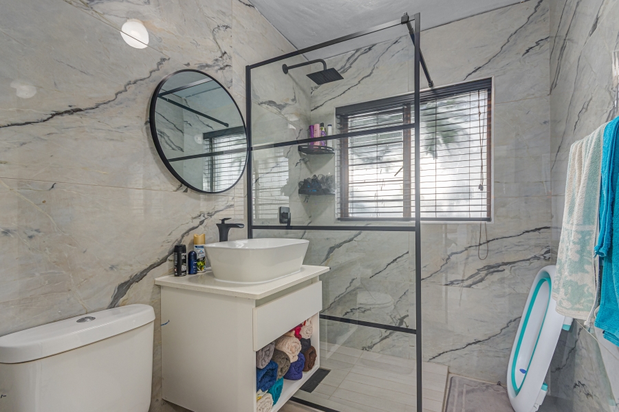 3 Bedroom Property for Sale in Bryanston Gauteng