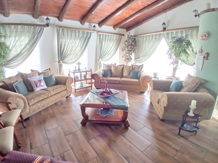3 Bedroom Property for Sale in Mooilande Gauteng