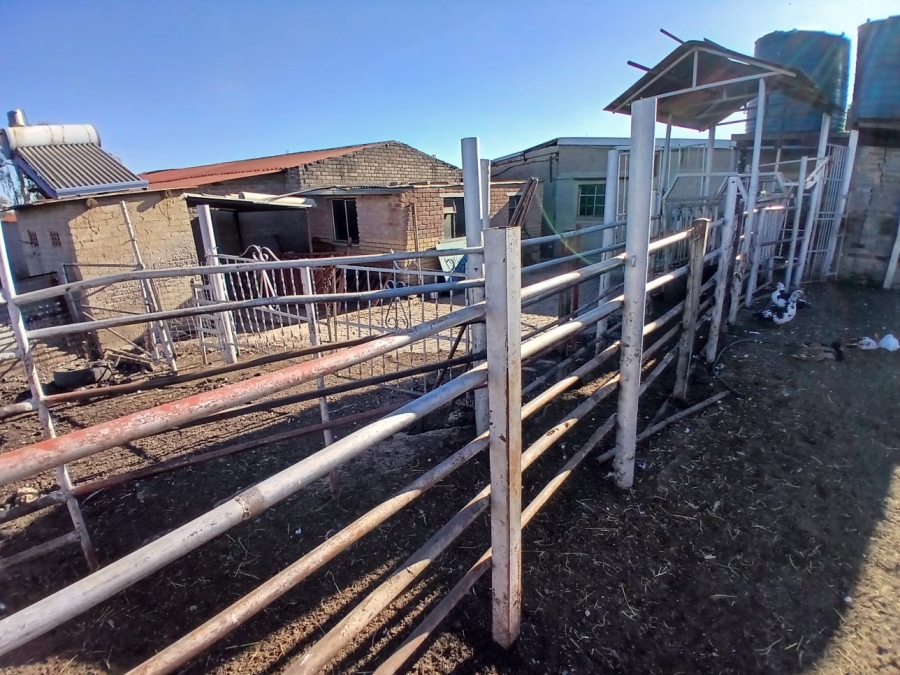 3 Bedroom Property for Sale in Mooilande Gauteng