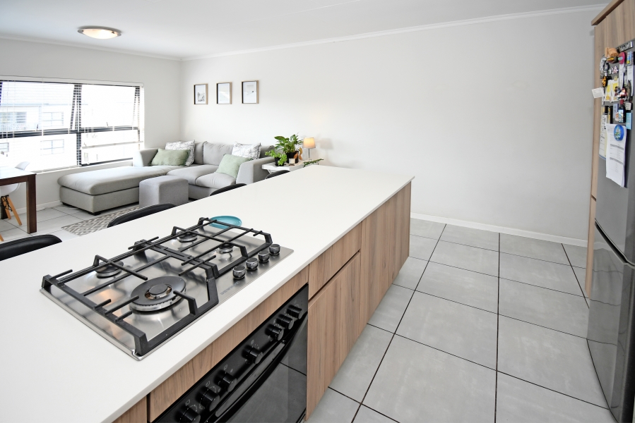To Let 1 Bedroom Property for Rent in Crowthorne AH Gauteng