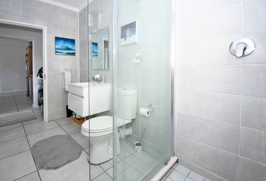 To Let 1 Bedroom Property for Rent in Crowthorne AH Gauteng