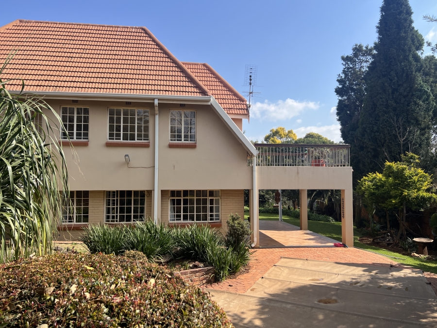 4 Bedroom Property for Sale in Bedfordview Gauteng