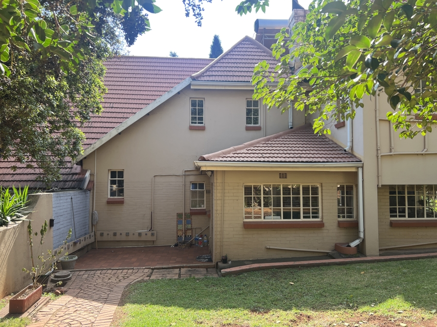 4 Bedroom Property for Sale in Bedfordview Gauteng