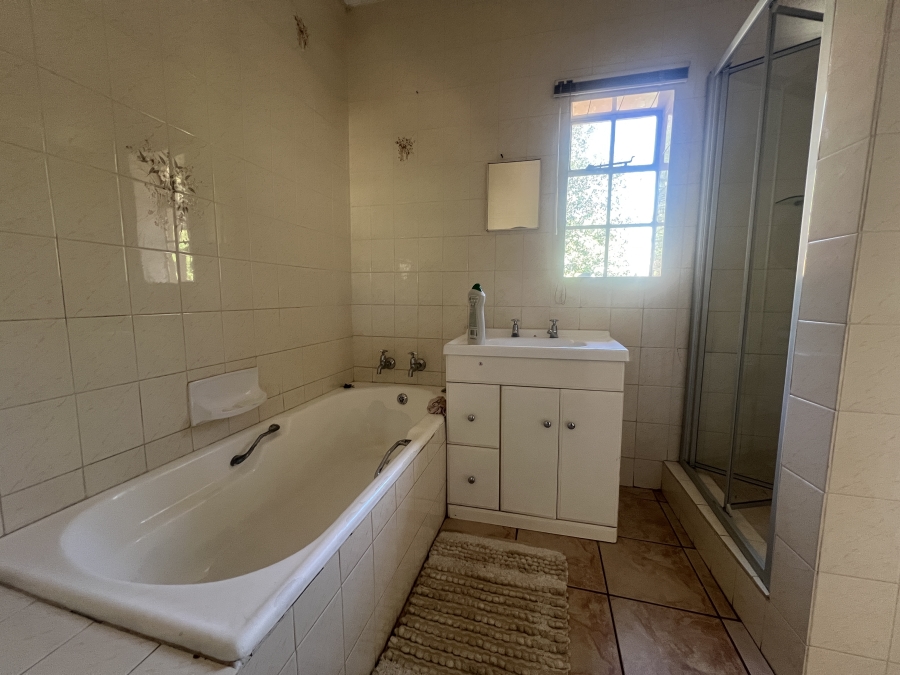 4 Bedroom Property for Sale in Bedfordview Gauteng