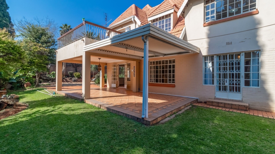 4 Bedroom Property for Sale in Bedfordview Gauteng