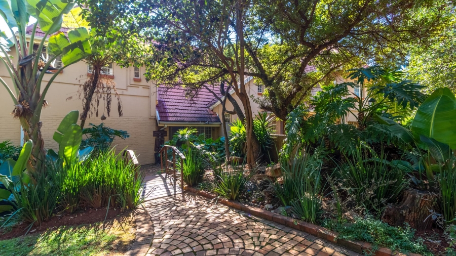 4 Bedroom Property for Sale in Bedfordview Gauteng