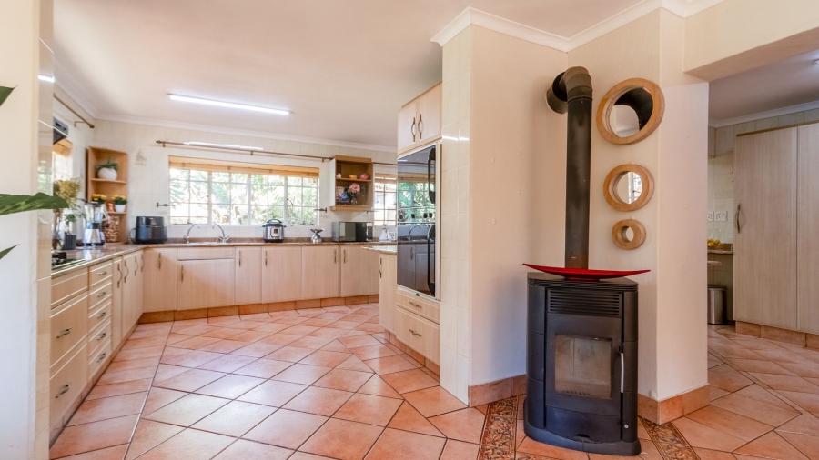 4 Bedroom Property for Sale in Bedfordview Gauteng
