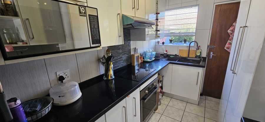 3 Bedroom Property for Sale in Meyersdal Gauteng