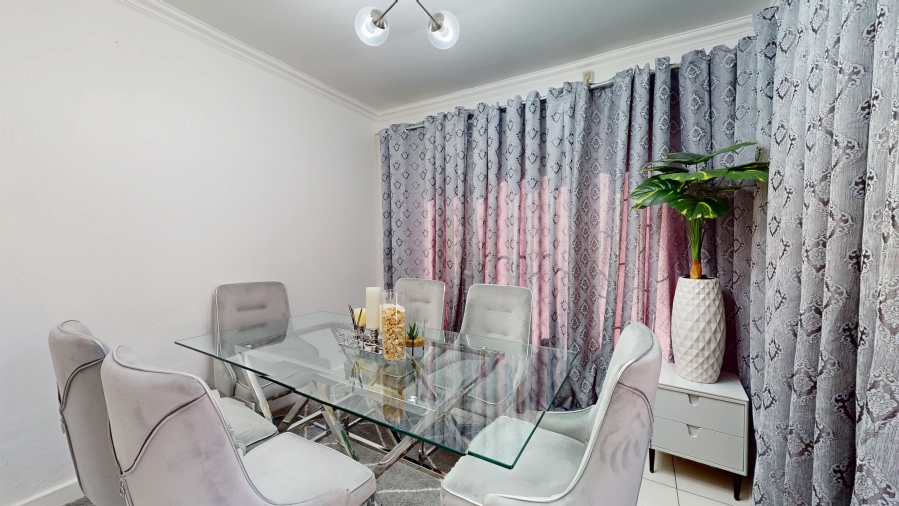 4 Bedroom Property for Sale in Witfield Gauteng