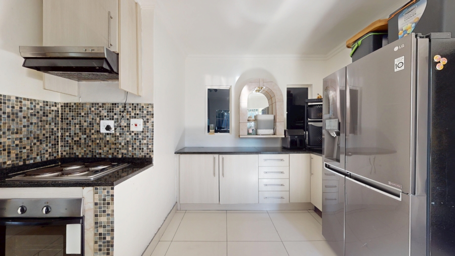 4 Bedroom Property for Sale in Witfield Gauteng
