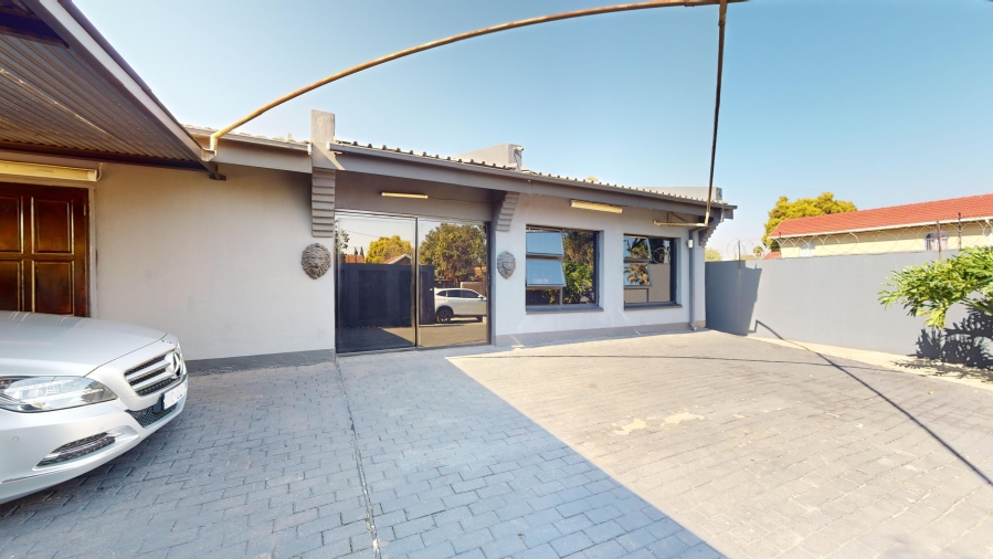 4 Bedroom Property for Sale in Witfield Gauteng