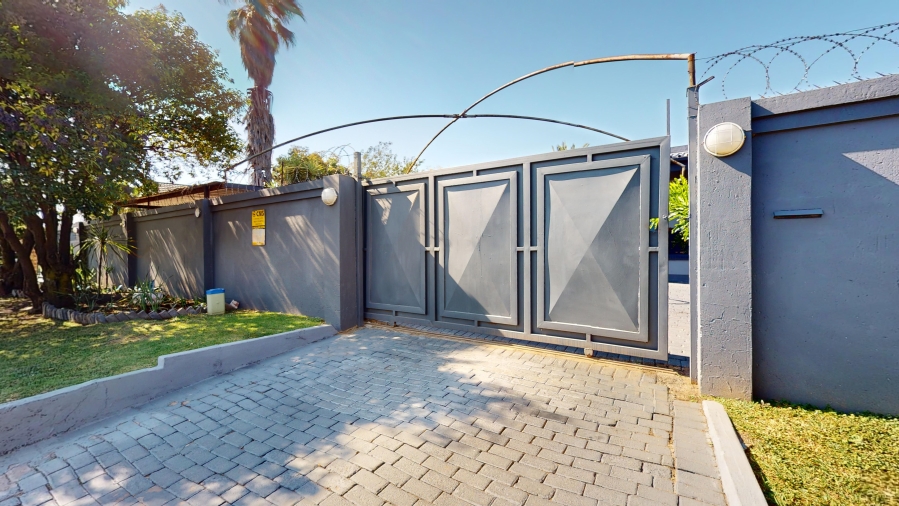 4 Bedroom Property for Sale in Witfield Gauteng