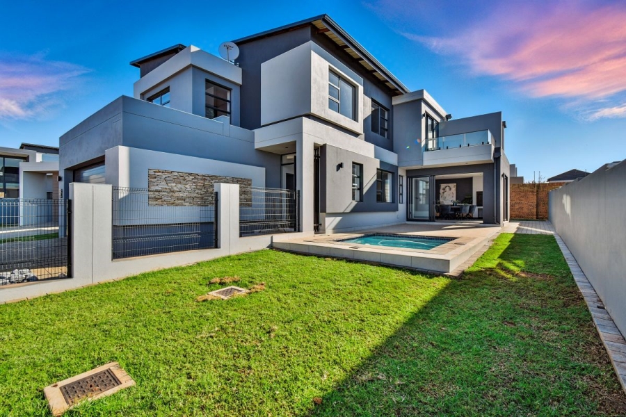 4 Bedroom Property for Sale in Fountainbrook Estate Gauteng