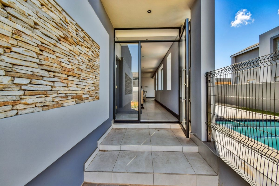 4 Bedroom Property for Sale in Fountainbrook Estate Gauteng