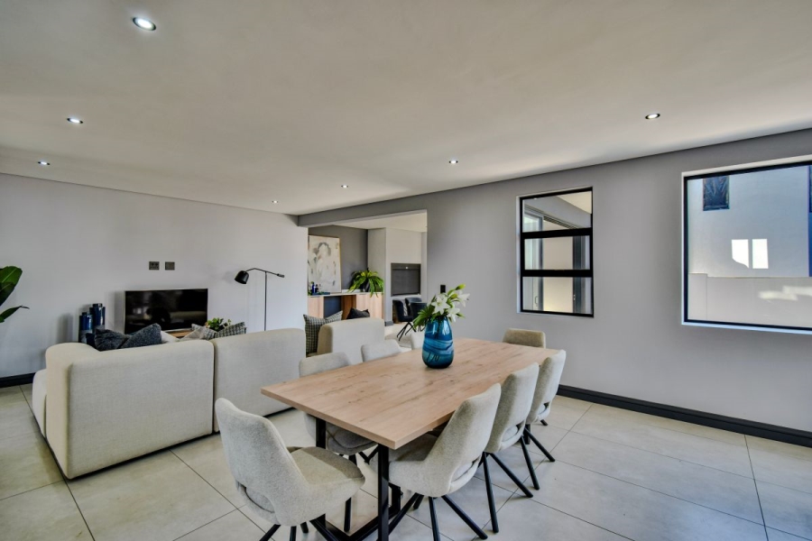 4 Bedroom Property for Sale in Fountainbrook Estate Gauteng
