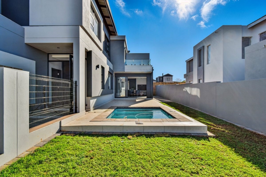 4 Bedroom Property for Sale in Fountainbrook Estate Gauteng